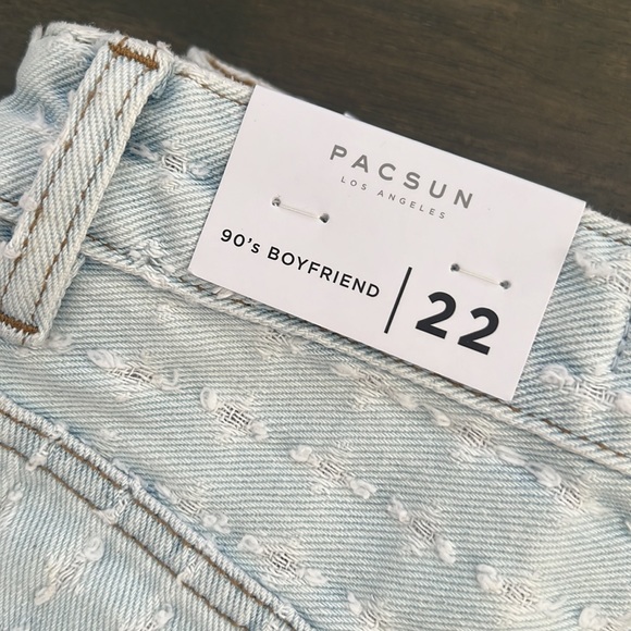 PACSUN 90’S BOYFRIEND JEANS - Picture 5 of 8
